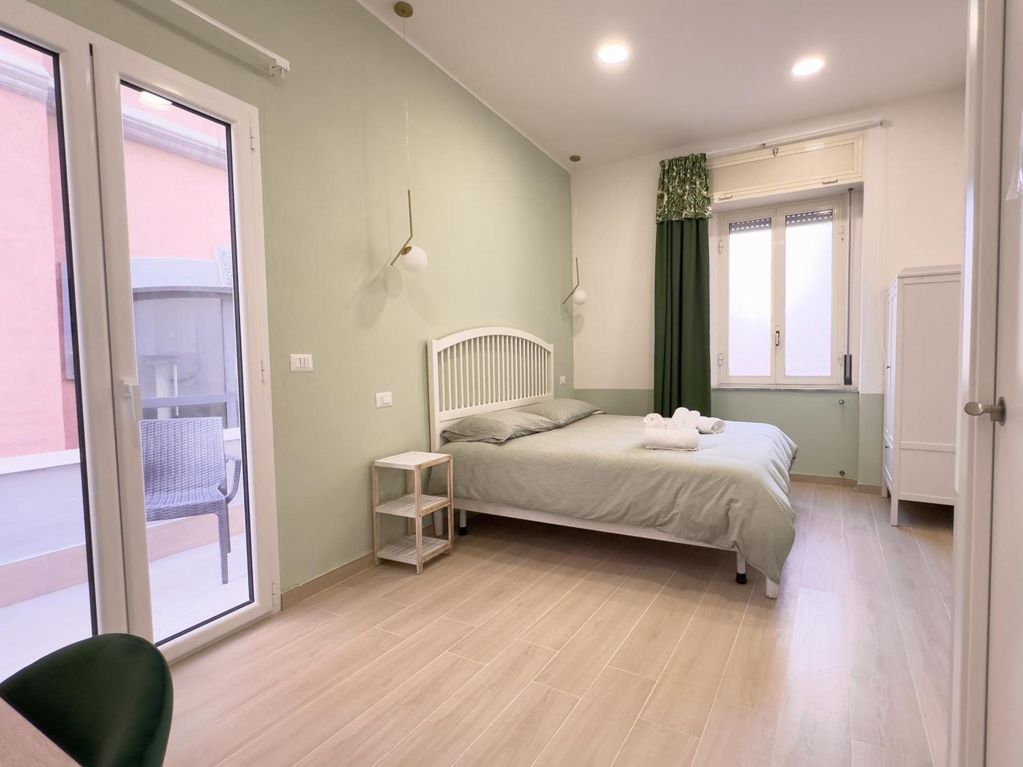 Real Poggio Hotel Napoli Bagian luar foto