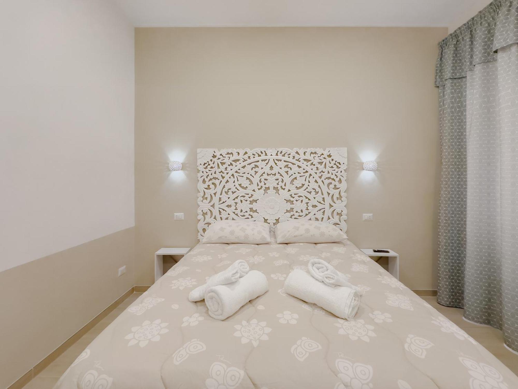 Real Poggio Hotel Napoli Bagian luar foto